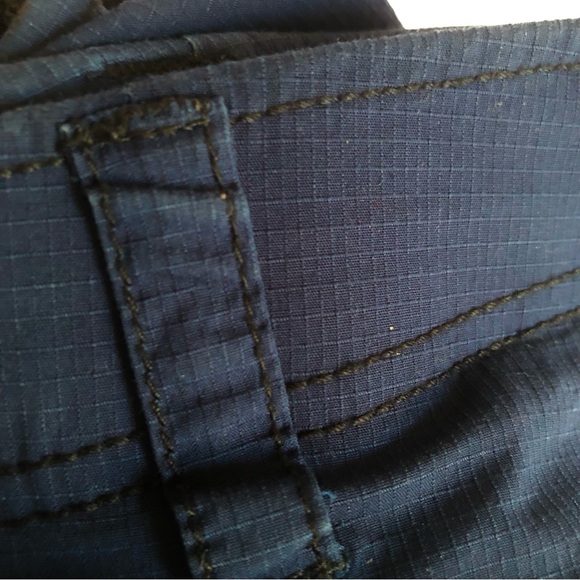 Wear First Navy Blue & Orange 6-Pocket Cargo Shorts - Size 34 - Picture 10 of 14